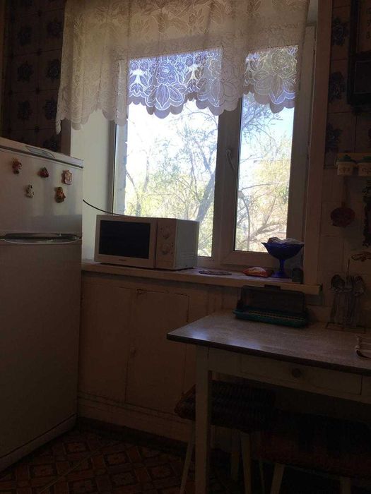 * Продается  3- х комн в Городе !