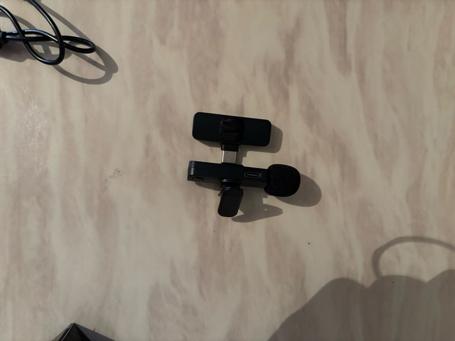 беспроводной петличный микрофон