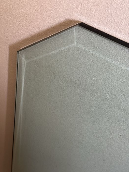 Masa din lemn cu blat sticla foarte groasa bizotata securizata