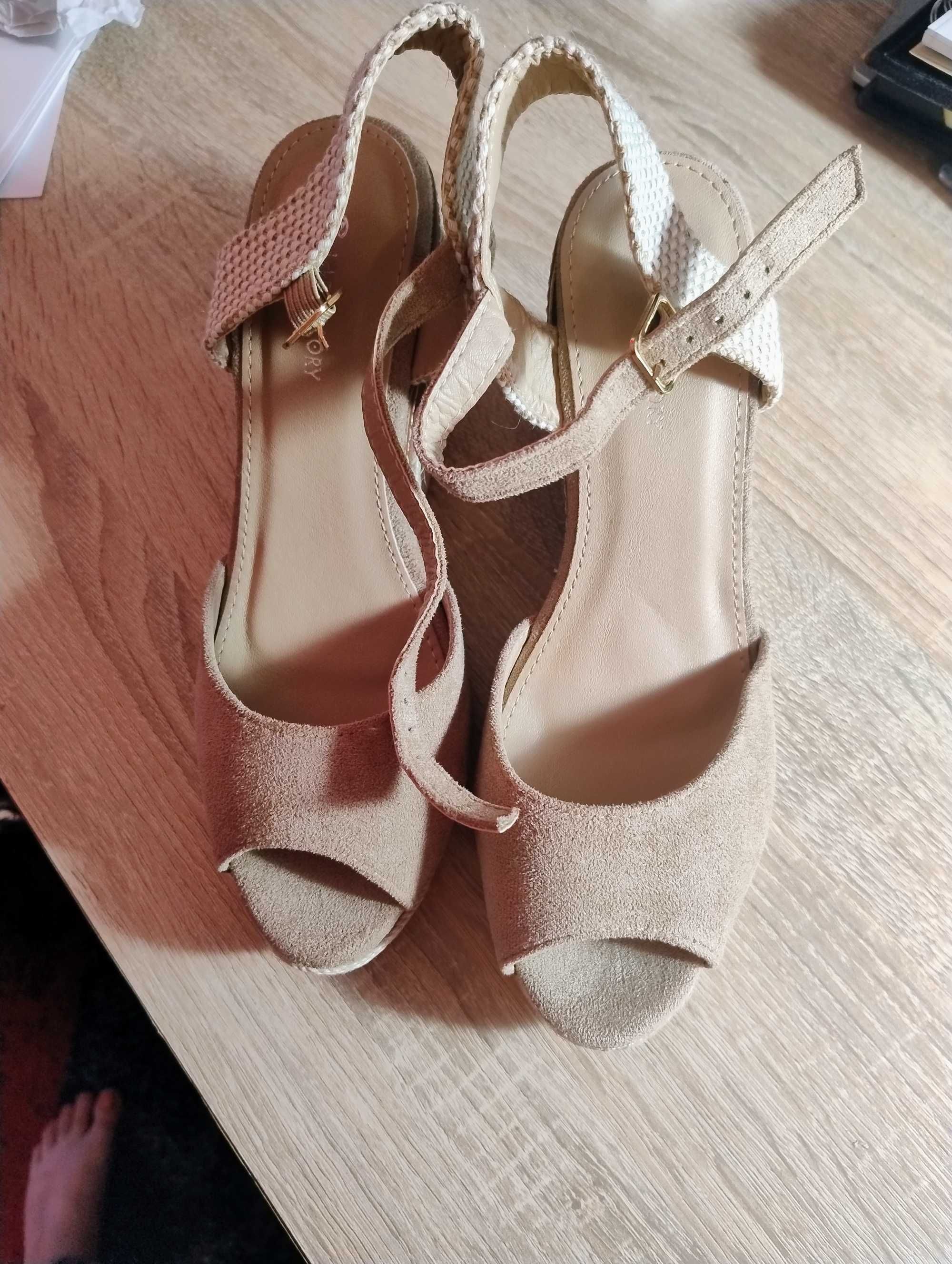 sandale elegante cu platformă, noi, măsura 38