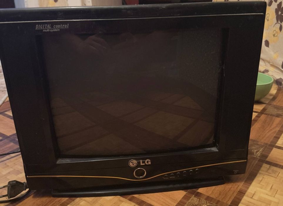 Продам 2 телевизора