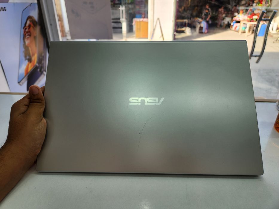 Ноутбук Asus Celeron N4500, 4ГБ DDR4 / 256ГБ SSD