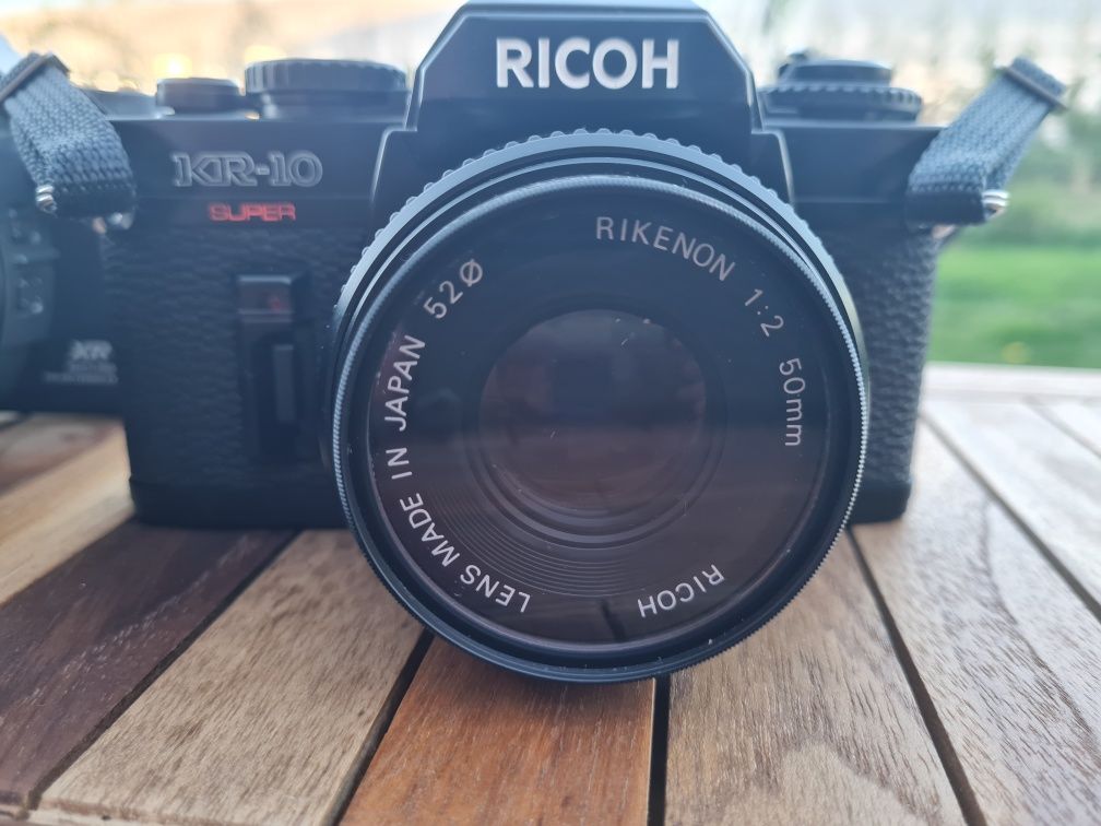 Ricoh KR-10 super cu 2 obiective