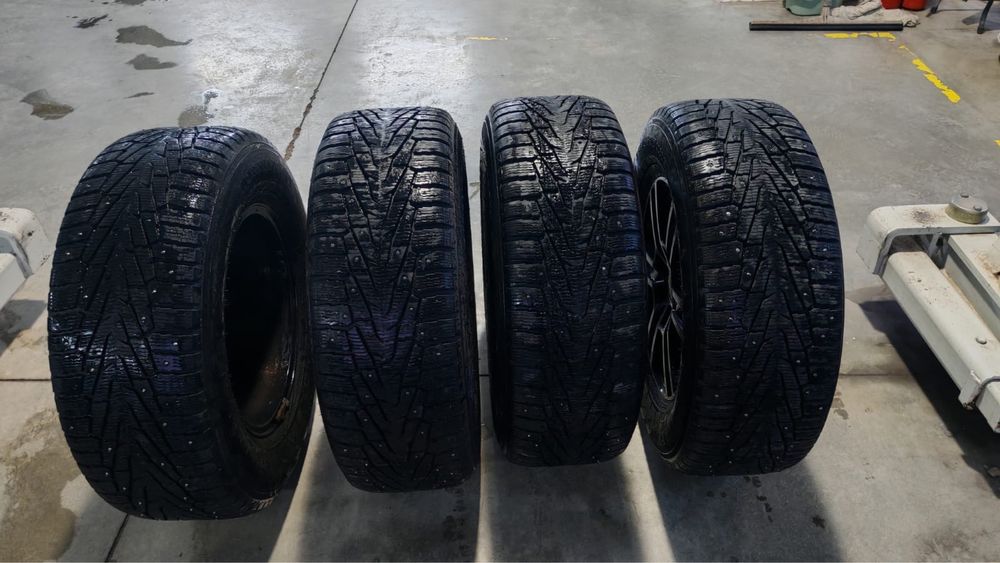 Резина зима шипы нокиан