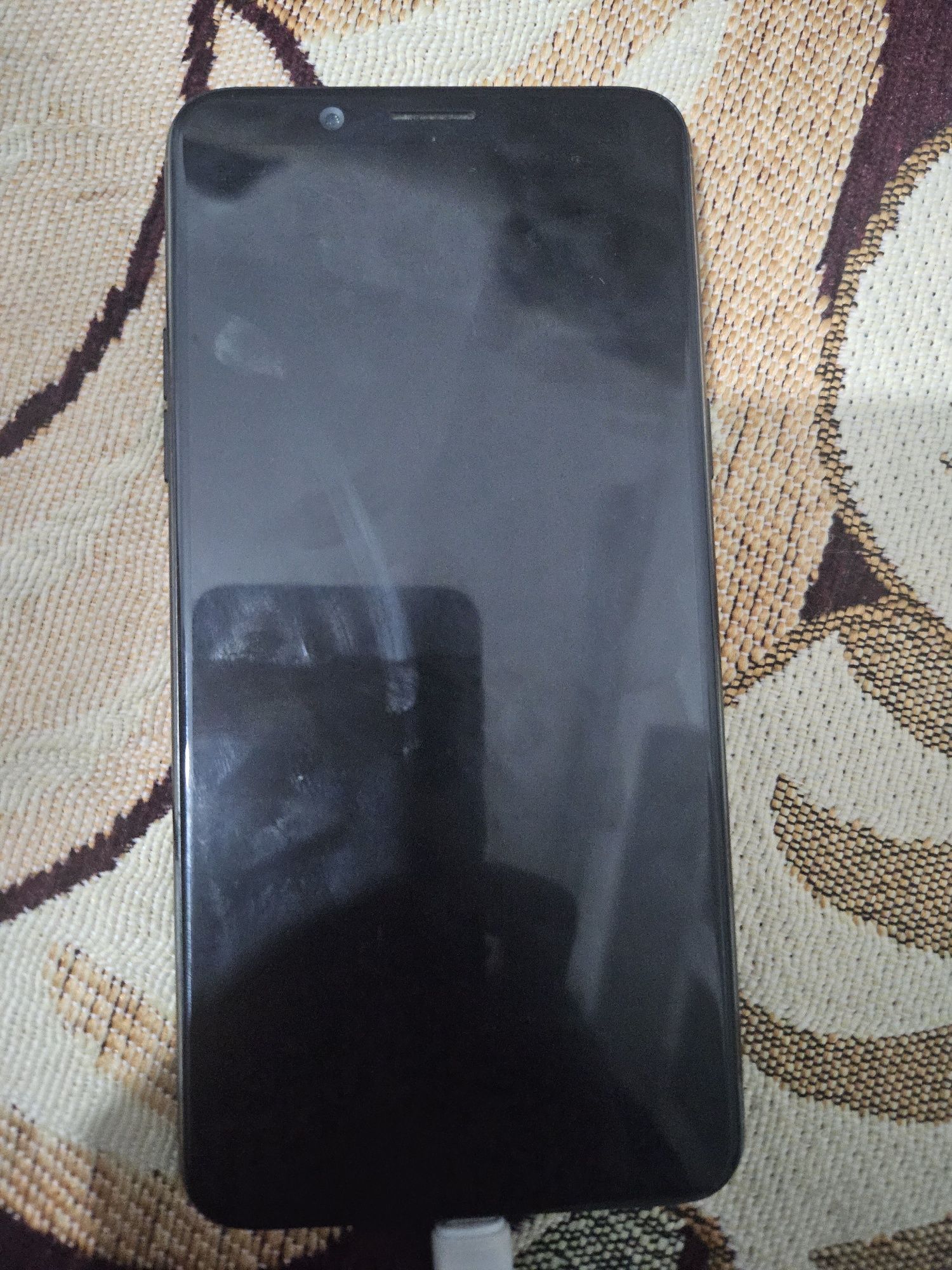 OPPO F5        .