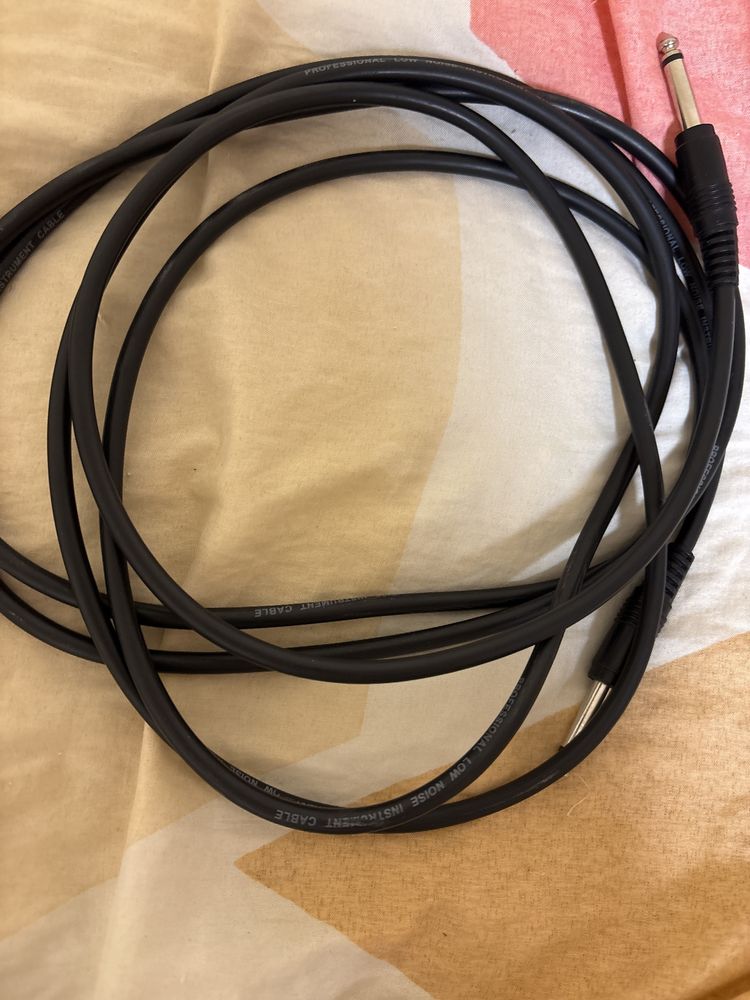 Продавам китара YAMAHA Pacifica