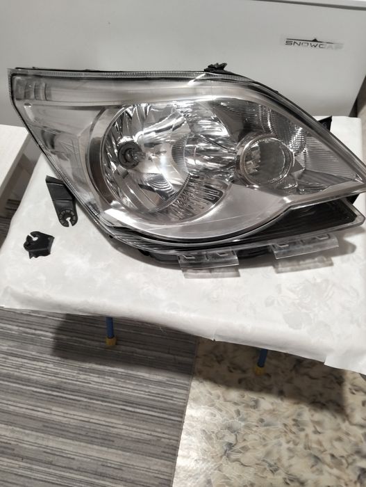 Фара правая Шевроле кобальт оригинал