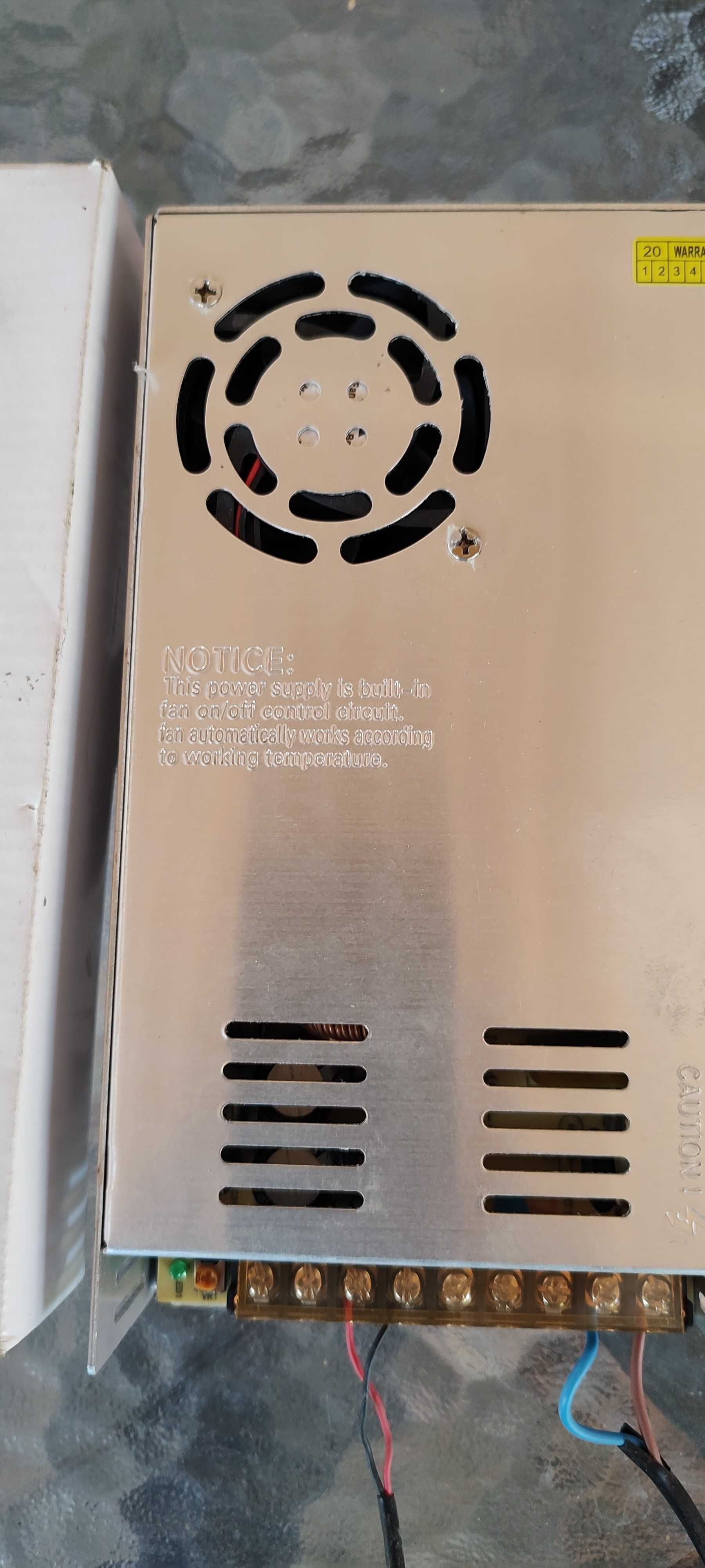 vind adaptor 48V si 7A cu ventilator