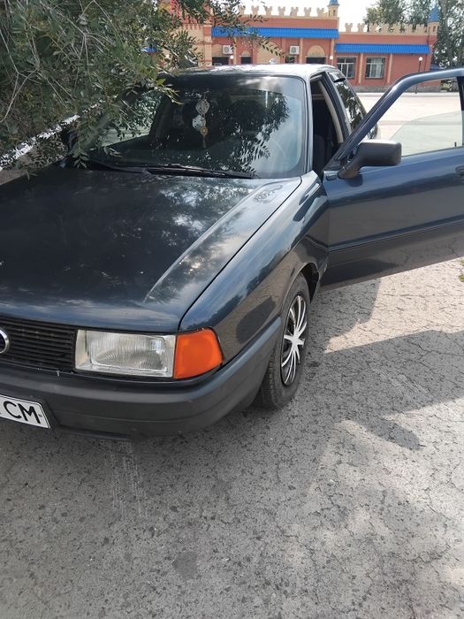 Продам машину ауди 80 бочка