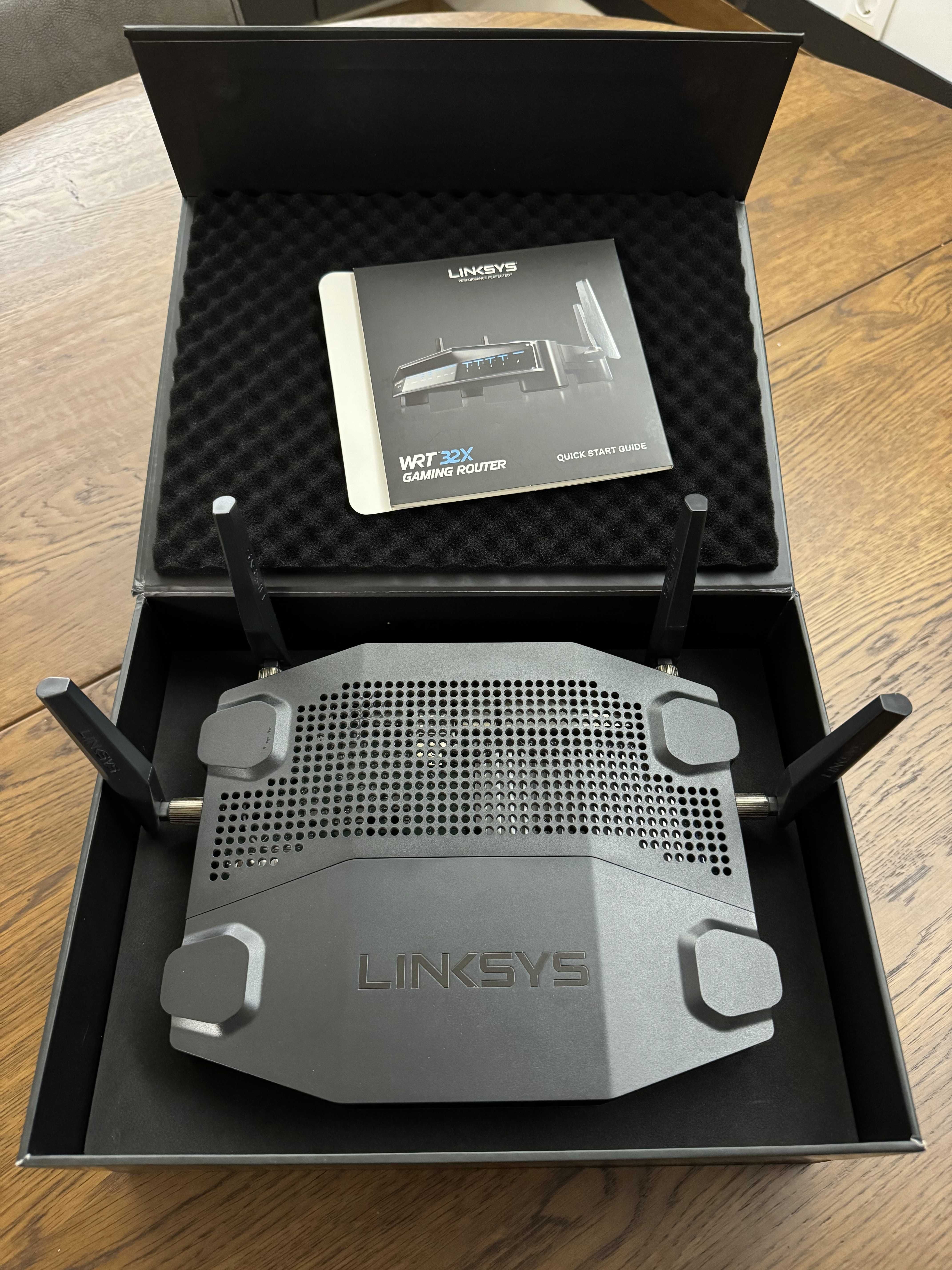 Linksys WRT32X 3200 Mbps геймърски рутер