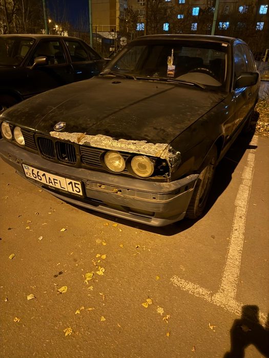 Продам BMW e34 520