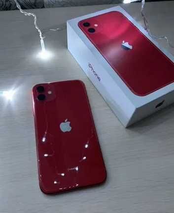 Iphone 11 64ГБ червен