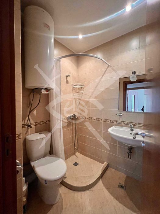 Дава се под наем Двустаен апартамент в Варна, Зимно кино Тракия - 50 кв.м за 420 € - Снимка #3