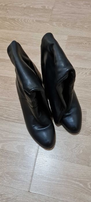 Женские зимние сапоги