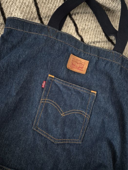 Чанти, Levis и набук
