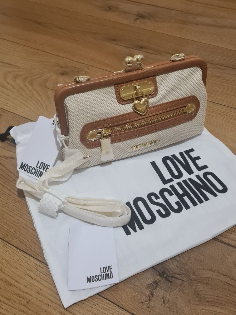 Оригинална чанта Love Moschino