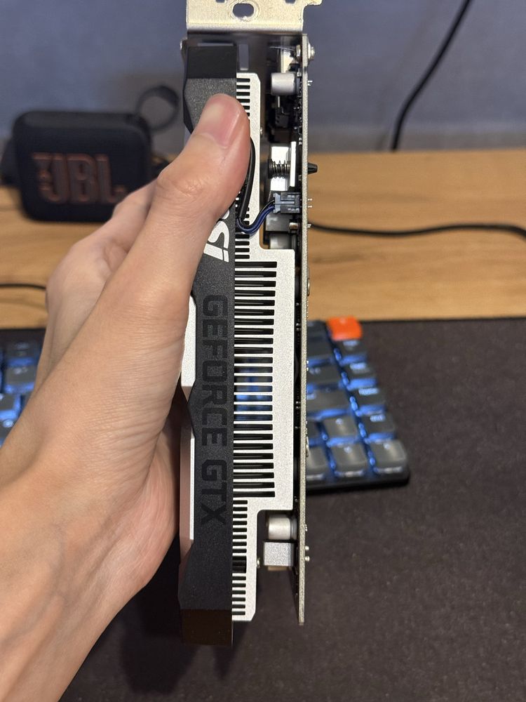 Видеокарта MSI GTX 1650 D6 Ventus XS OC