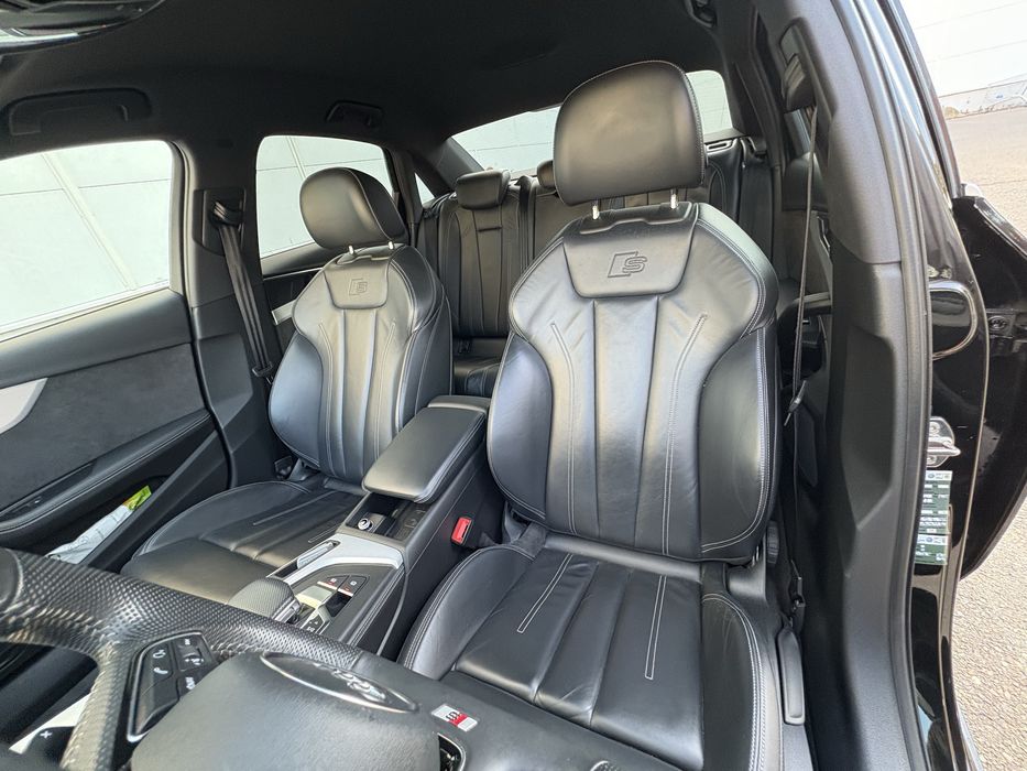 Audi A4 Sedan 2.0 TDI S tronic Sport quattro