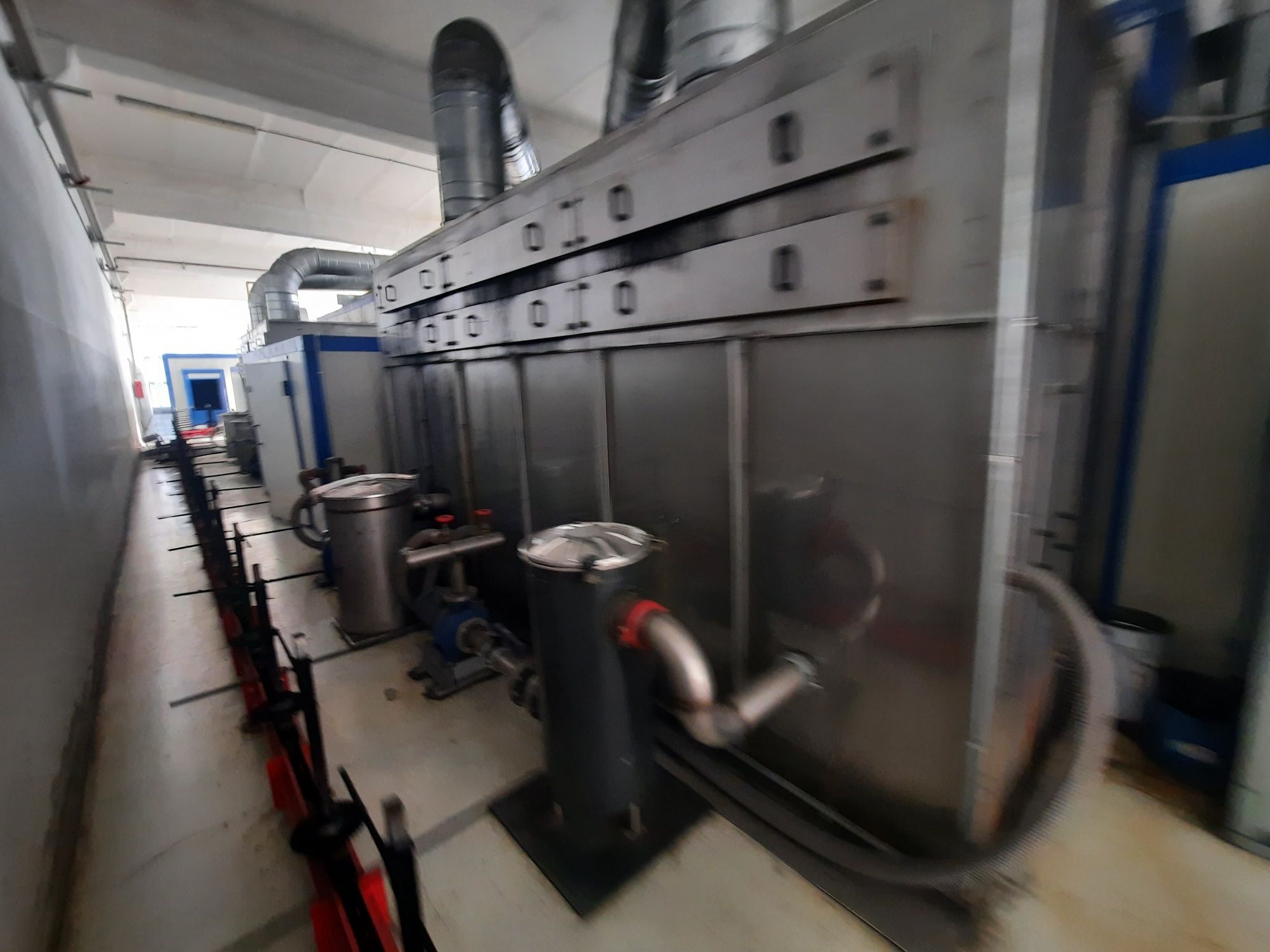 Instalatie vopsitorie industriala 3 cabin cuptor banda transportoare