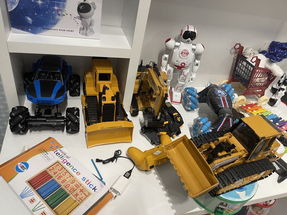 Игрушки б/ у от 0 до 6 лет