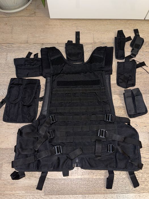 Vand vesta tactica noua