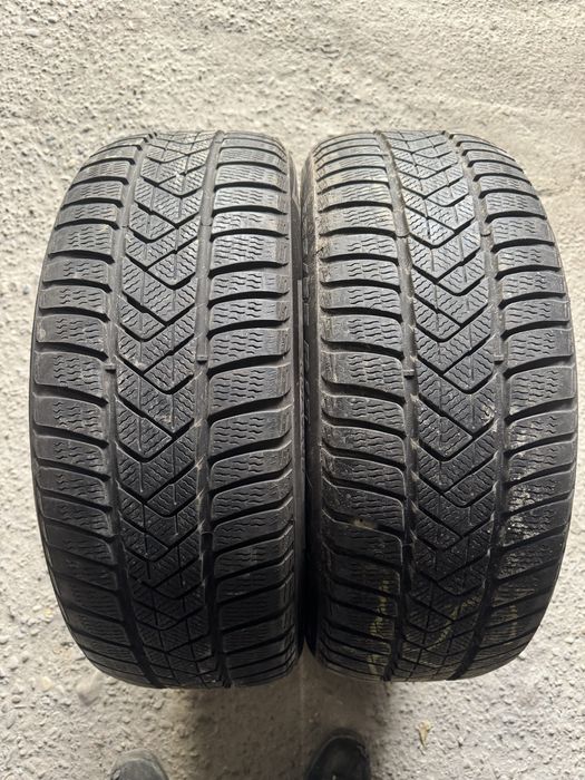 225/55/17 M+S PIRELLI 2022 , stare foarte buna !