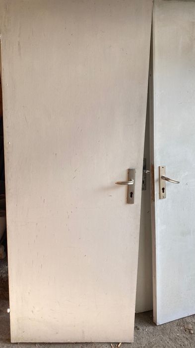 Врати интериорни