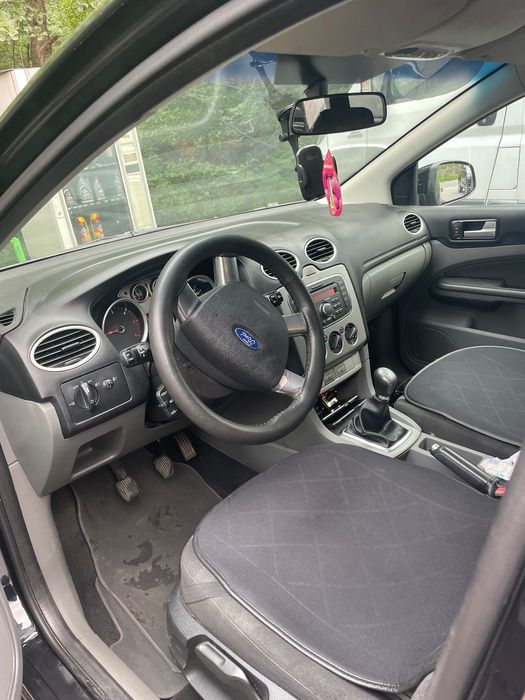 de vânzare ford focus 1.6 diesel 2010