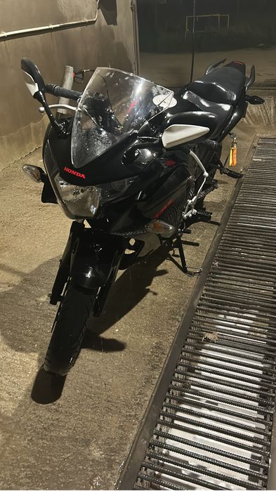 Vand Honda cbr 125r 2017