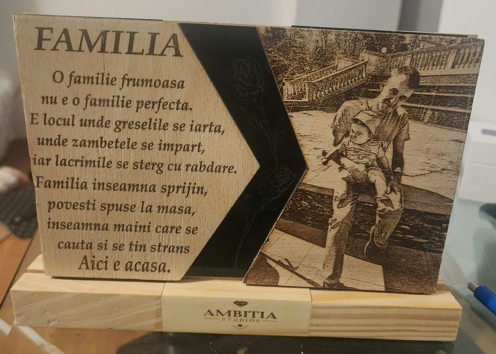 Gravura personalizată cu laser de precizie