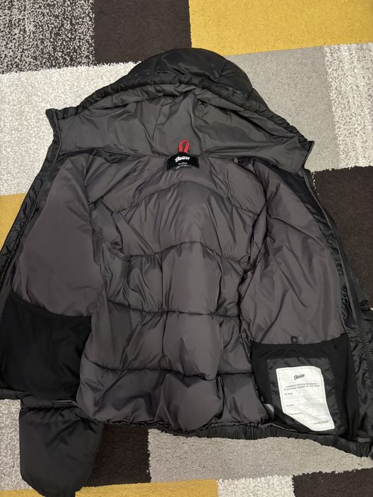 Geaca neagra pull and bear