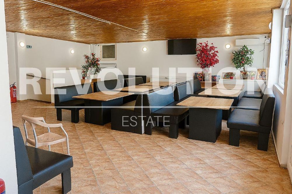 Дава се под наем Двустаен апартамент в Варна, Левски - 20 кв.м за 200 € - Снимка #3