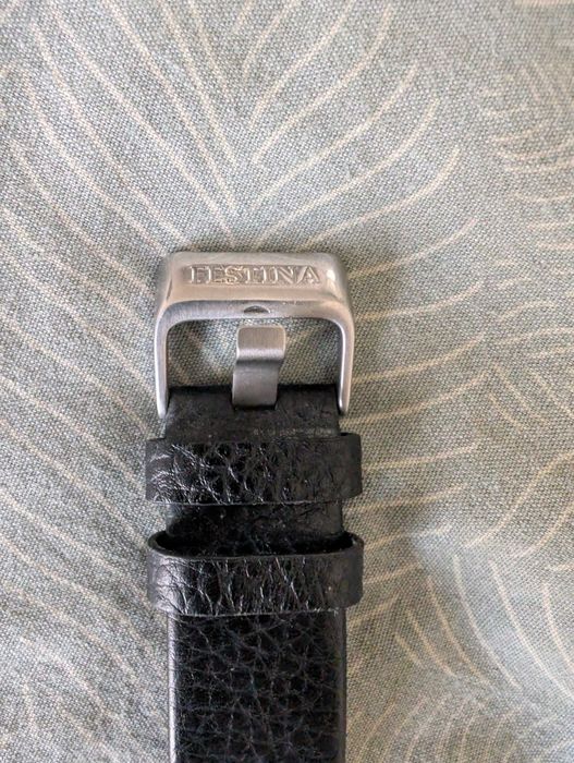 Часовник Festina f16673