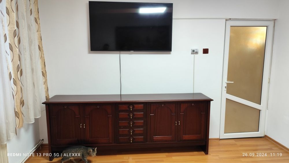 Vând Apartament Cu 3 camere in Hunedoara