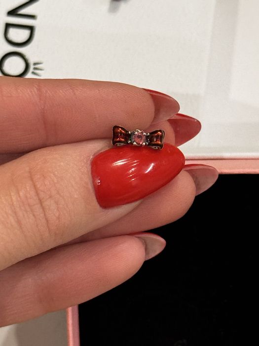 Pandora обеци Пандора