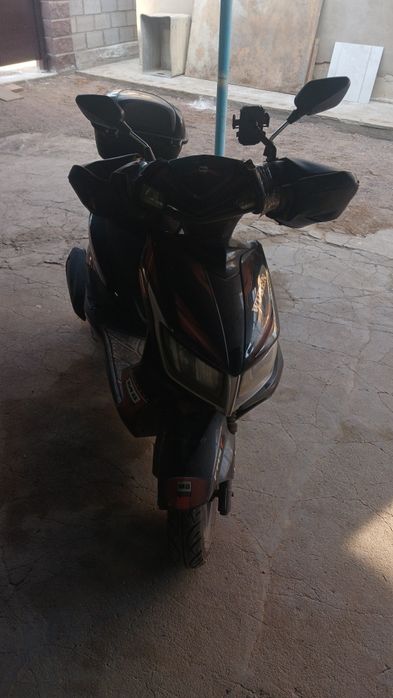 Мопед м8 150 кубов