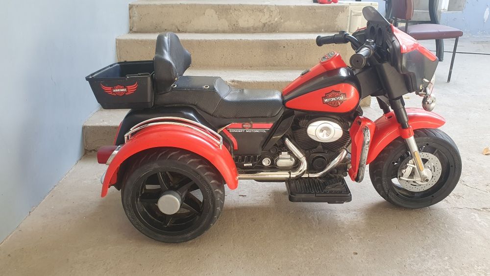 Bolalar uchun elektro motosikl