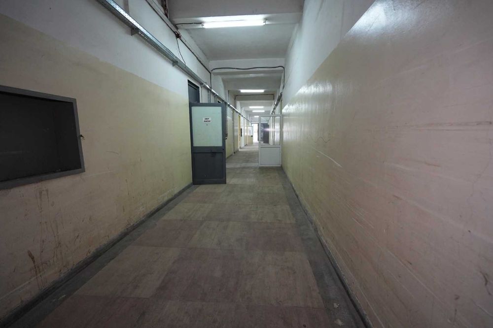 Hală de închiriat - 1200 mp -  sectorul 3