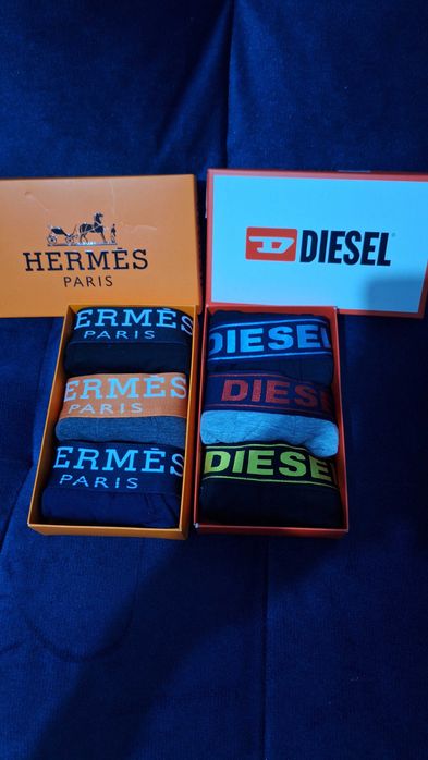 Boxeri diferite modele Dsquared/Tommy/Gucci etc 3 bucati/set