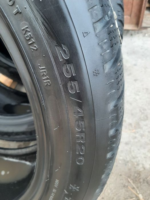 Продам шины. 255/45/20 данлап