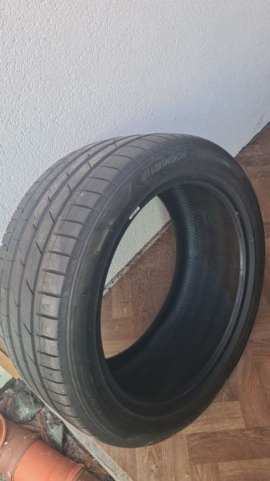 Vând doua cauciucuri 275 40 19