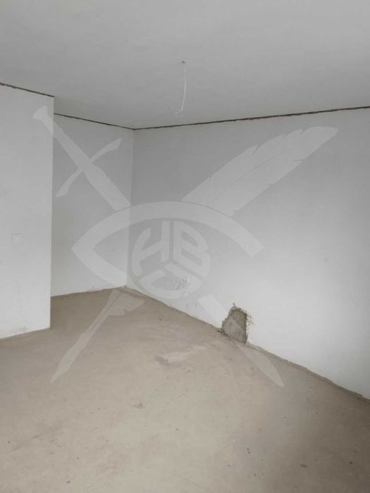 Продава се Двустаен апартамент в Варна, Погреби - 70 кв.м за 1843 €/кв.м - Снимка #2