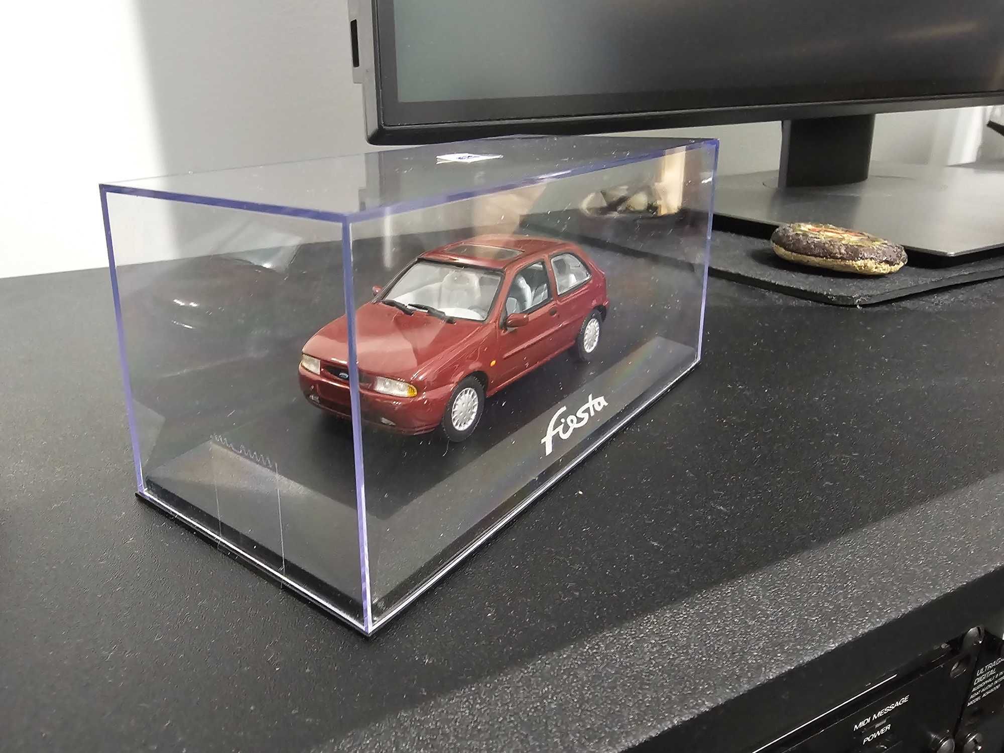Продавам BMW 6 Cabrio, FORD Fiesta (мащаб 1:43)