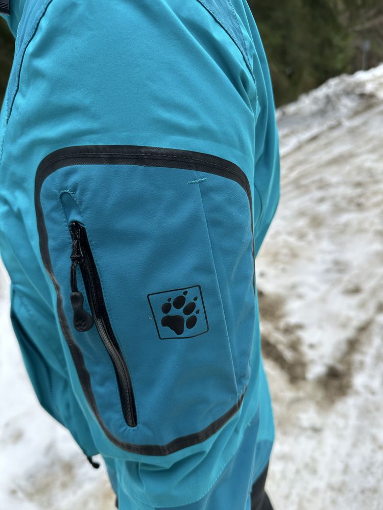 Зимно дамско оригинално 3в1 яке Jack Wolfskin
