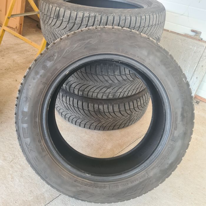 Продавам зимни гуми