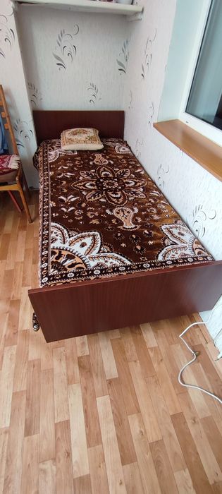 Кровать односпальная
