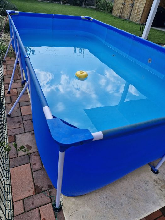 Piscina 4x2 si pompă