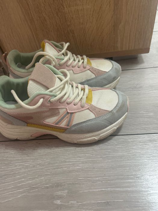 Кецове 37 номер Air Star