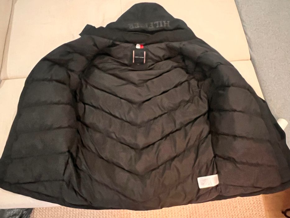 Яке Tommy Hilfiger
