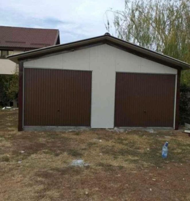 Vând garaje auto din panouri sandwich